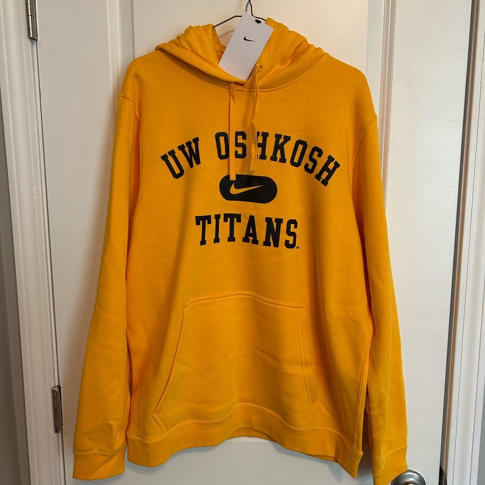 Nike Yellow UW Oshkosh Titans Men's Hoodie